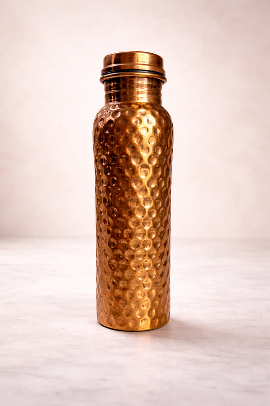 Botella de Cobre Martillado Puntos